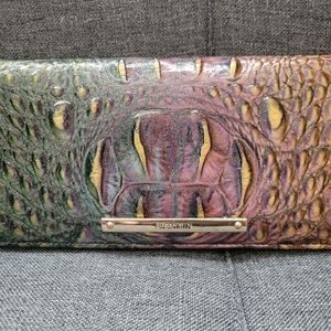 Brahmin Wallet